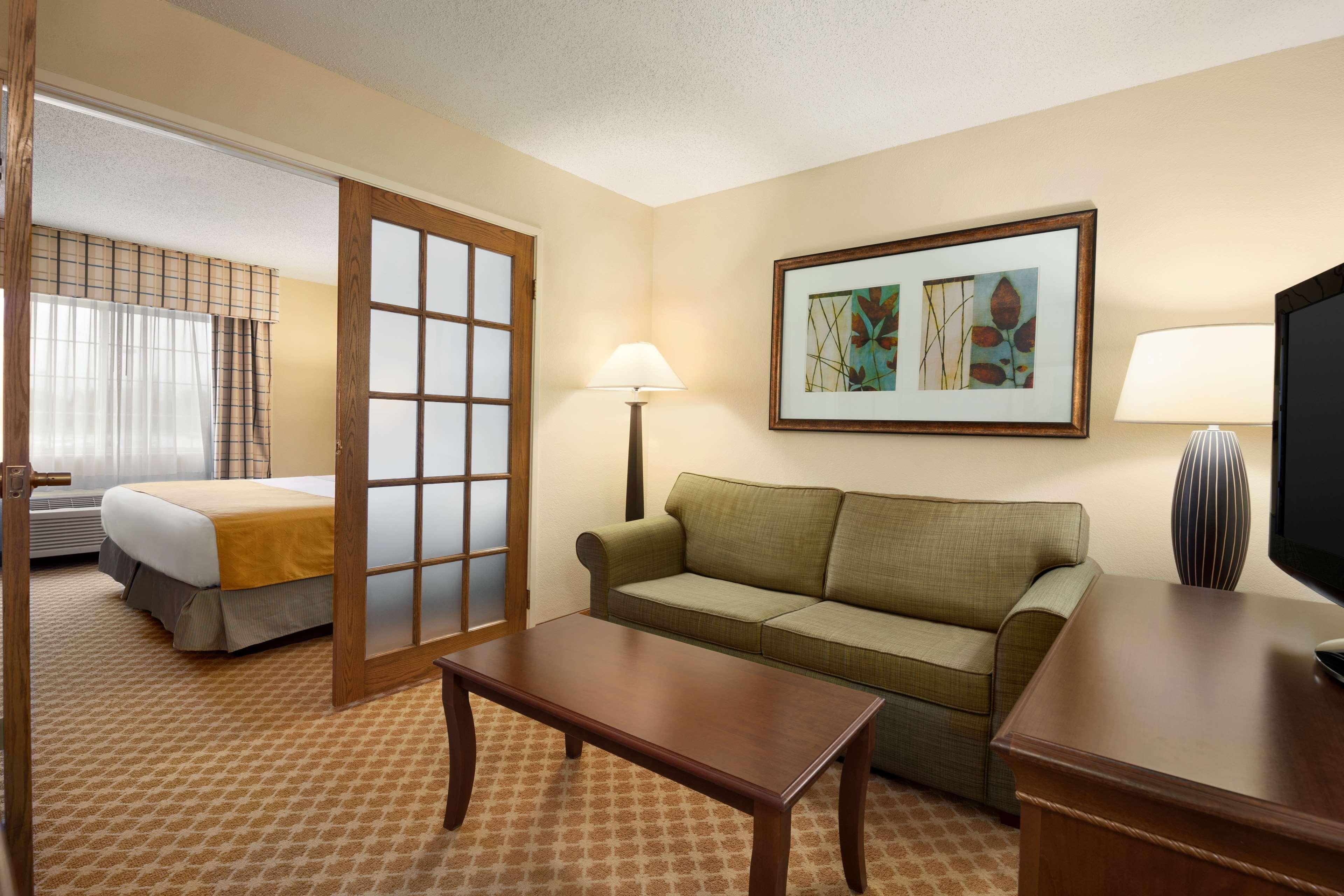 Country Inn & Suites By Radisson, Owatonna, Mn Dış mekan fotoğraf